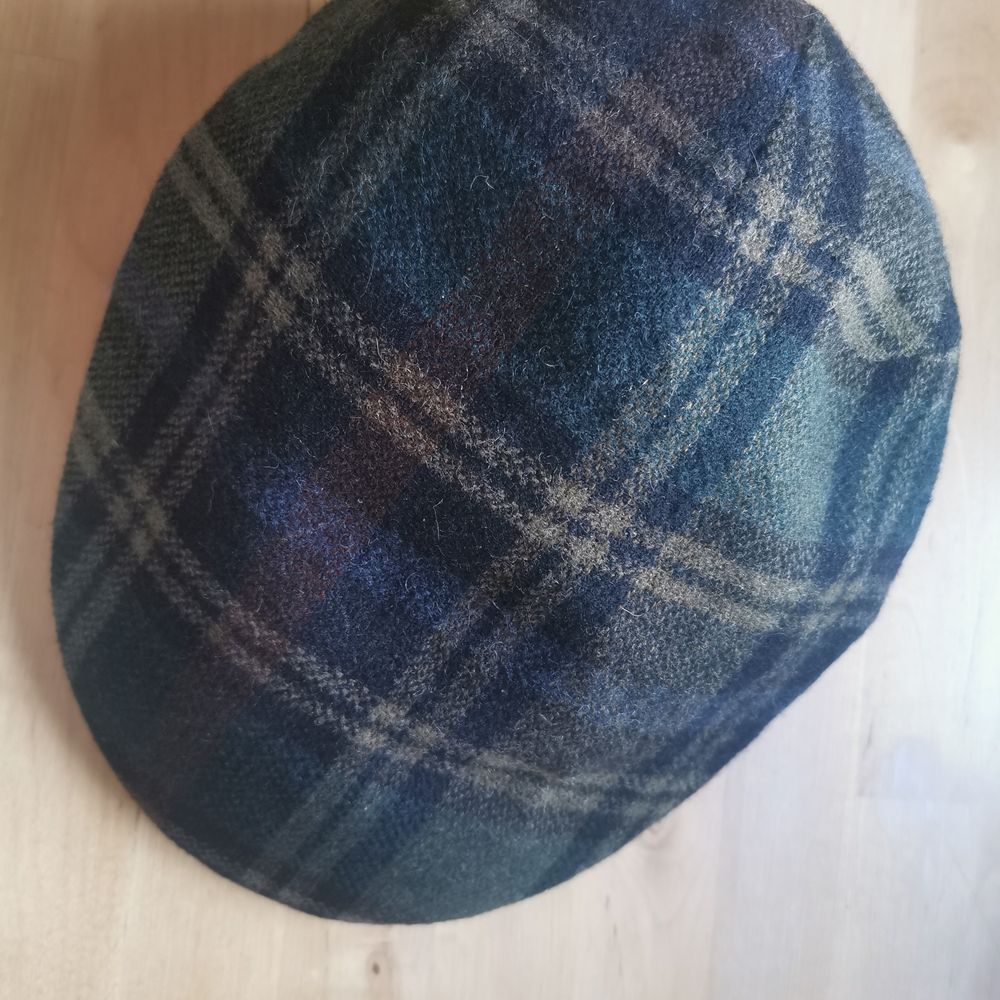 Simons Green Plaid Wool Cap